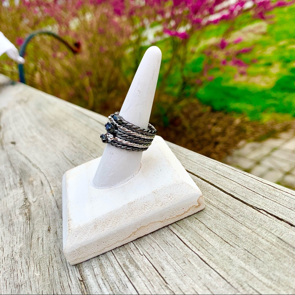 Authentic Premier Designs rings - Picture 2 of 2